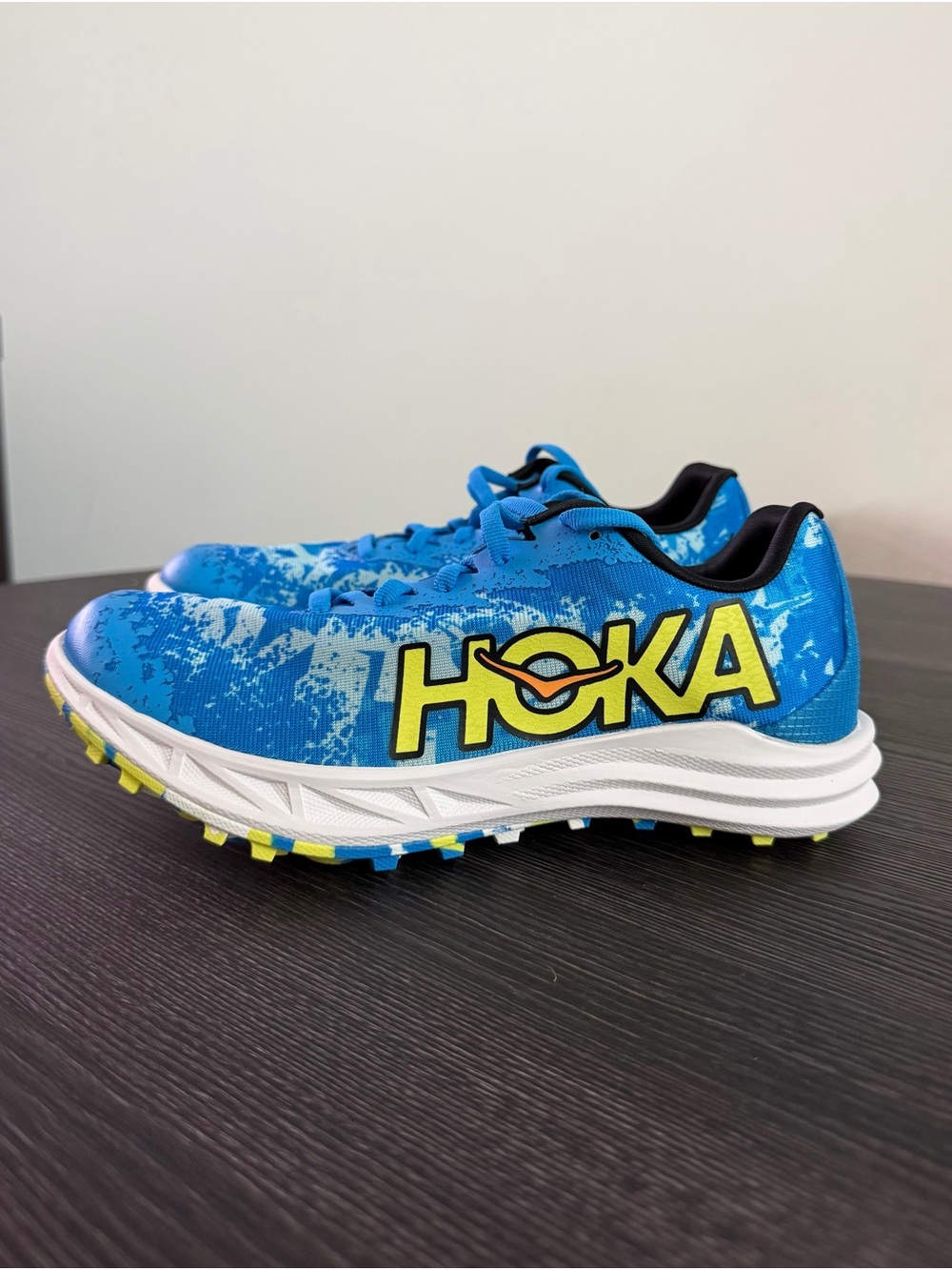 Hoka Crescendo XC Cross Country Spikes - Women's 7.5 / Men's 6 New